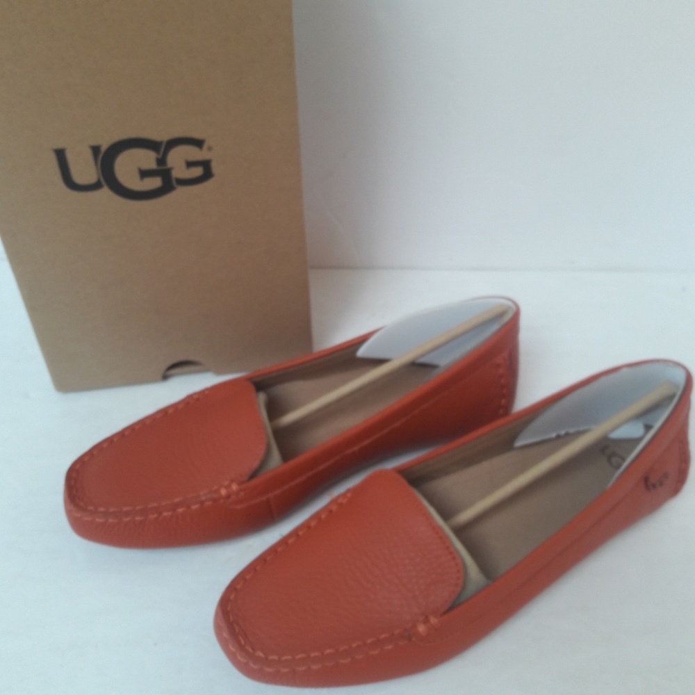 New UGG Flores Leather Loafers Size 10 - Picture 5 of 7